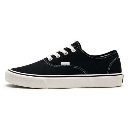 Canvas Sneaker