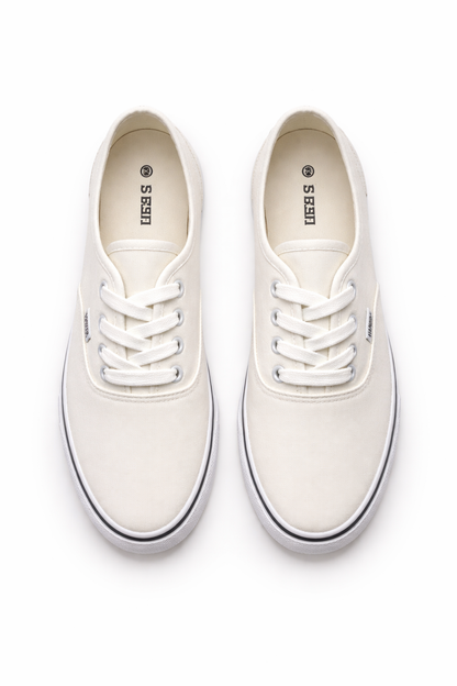 Canvas Sneaker
