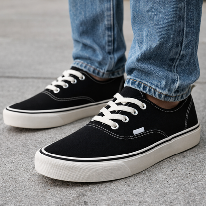 Canvas Sneaker