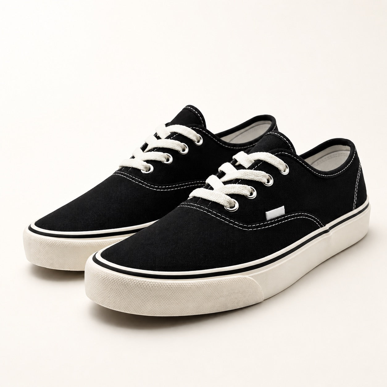 Canvas Sneaker